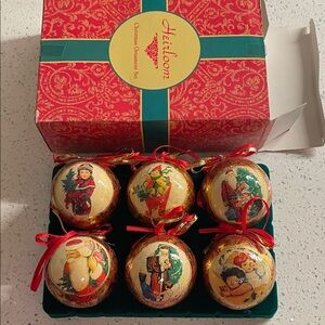 Heirloom vintage Christmas ornament set - Paper mache